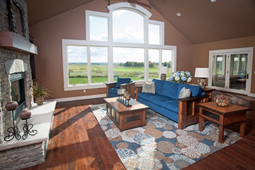 Home staging brings in the right home buyers. Carlos Rodriguez sells your home at the highest price, Compass Concierge, Fremont, California.